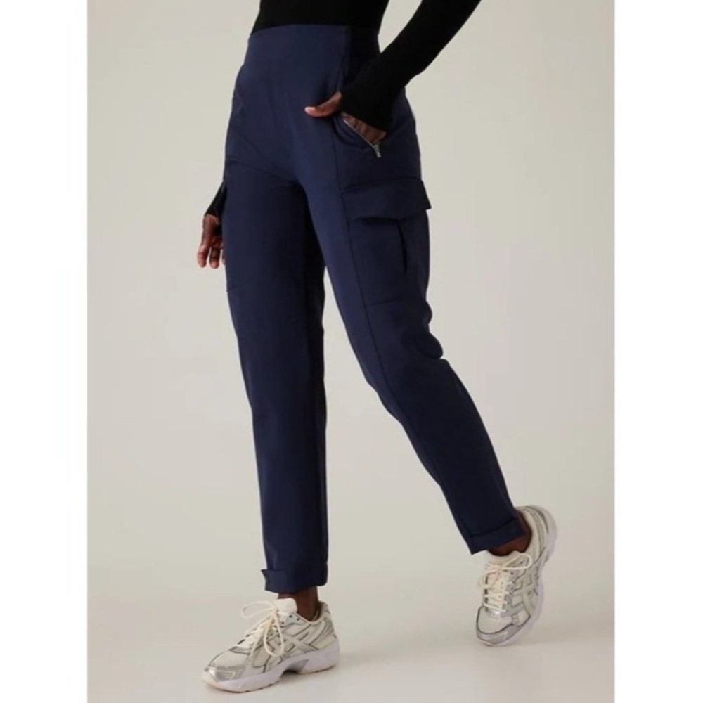 Athleta Endless Cargo High Rise Jogger in Navy Blue